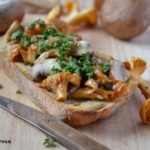 Tartines aux champignons mélangés