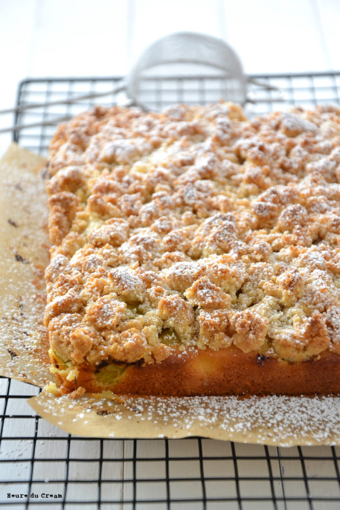 crumb cake à la rhubarbe