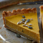 Tarte au butternut et aux noisettes