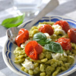 Spaetzle au basilic, tomates rôties